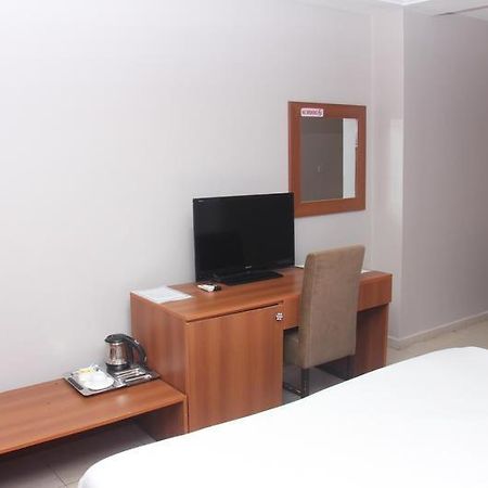 Grand Ibro Hotel Annex Ankuru Eksteriør billede