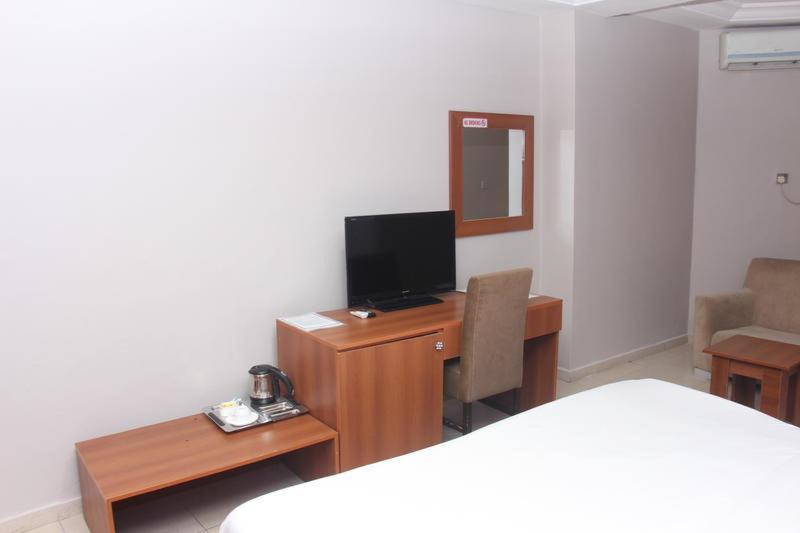 Grand Ibro Hotel Annex Ankuru Eksteriør billede