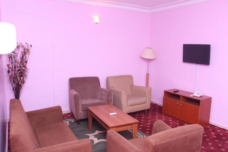 Grand Ibro Hotel Annex Ankuru Eksteriør billede